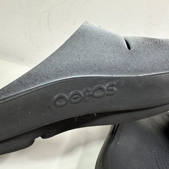 OOFOS Men’s Oofos OOahh Sport Slide Sandal Navy Gray M6-W8. Used Condition - Picture 11 of 14
